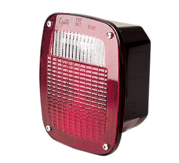 53782 – GROTE PERLUX Tail Light Assembly, Incandescent Red Lens Black Housing Clear Bulb Right Side Single